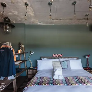 Talbot & Bons Flat , Gudja Malte
