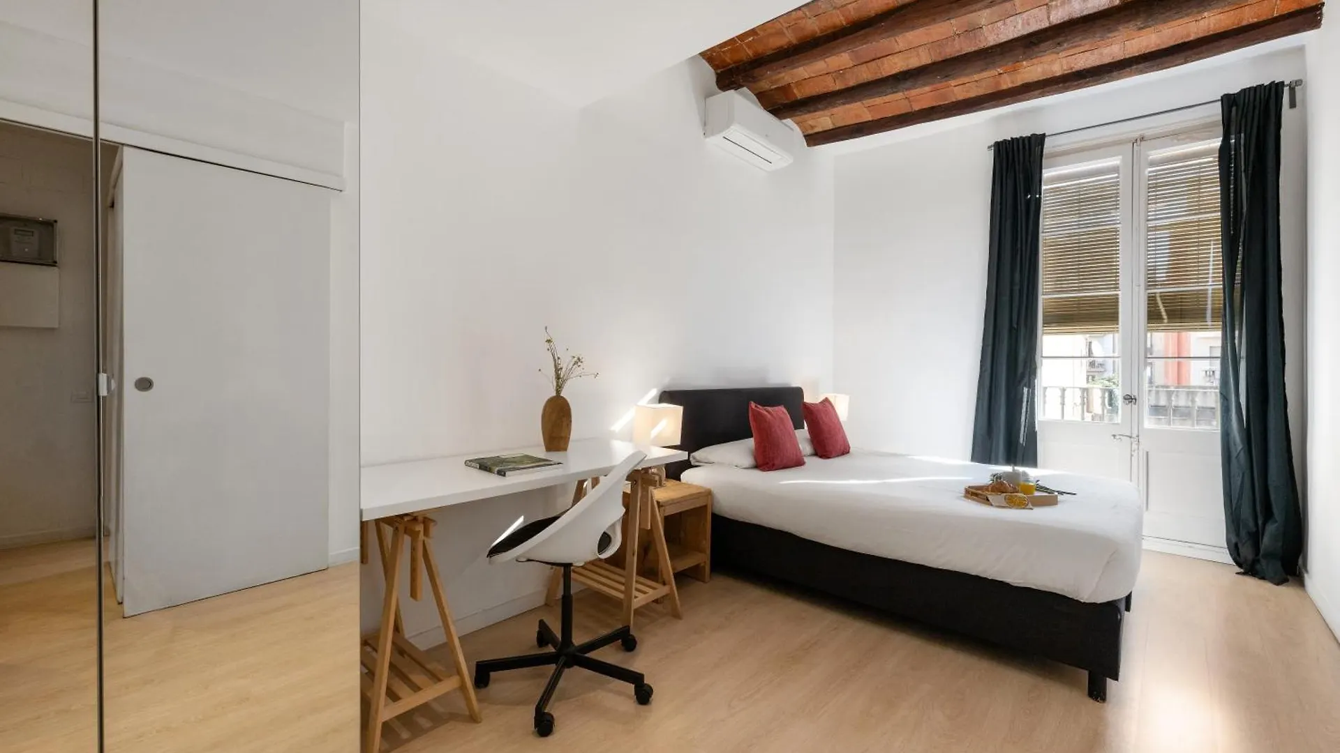 Sant Domenec Apartment Barcelona 0*,  Spain