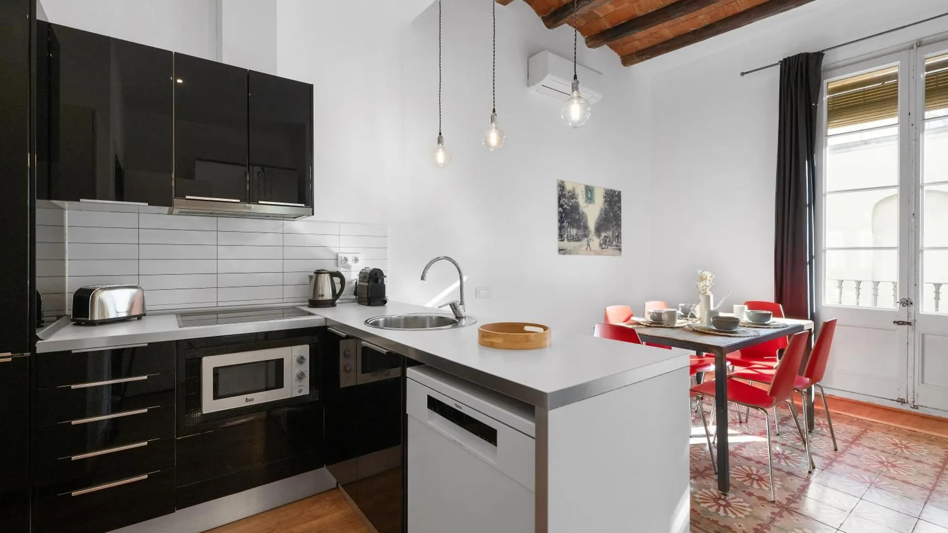Sant Domenec Apartment Barcelona Spain